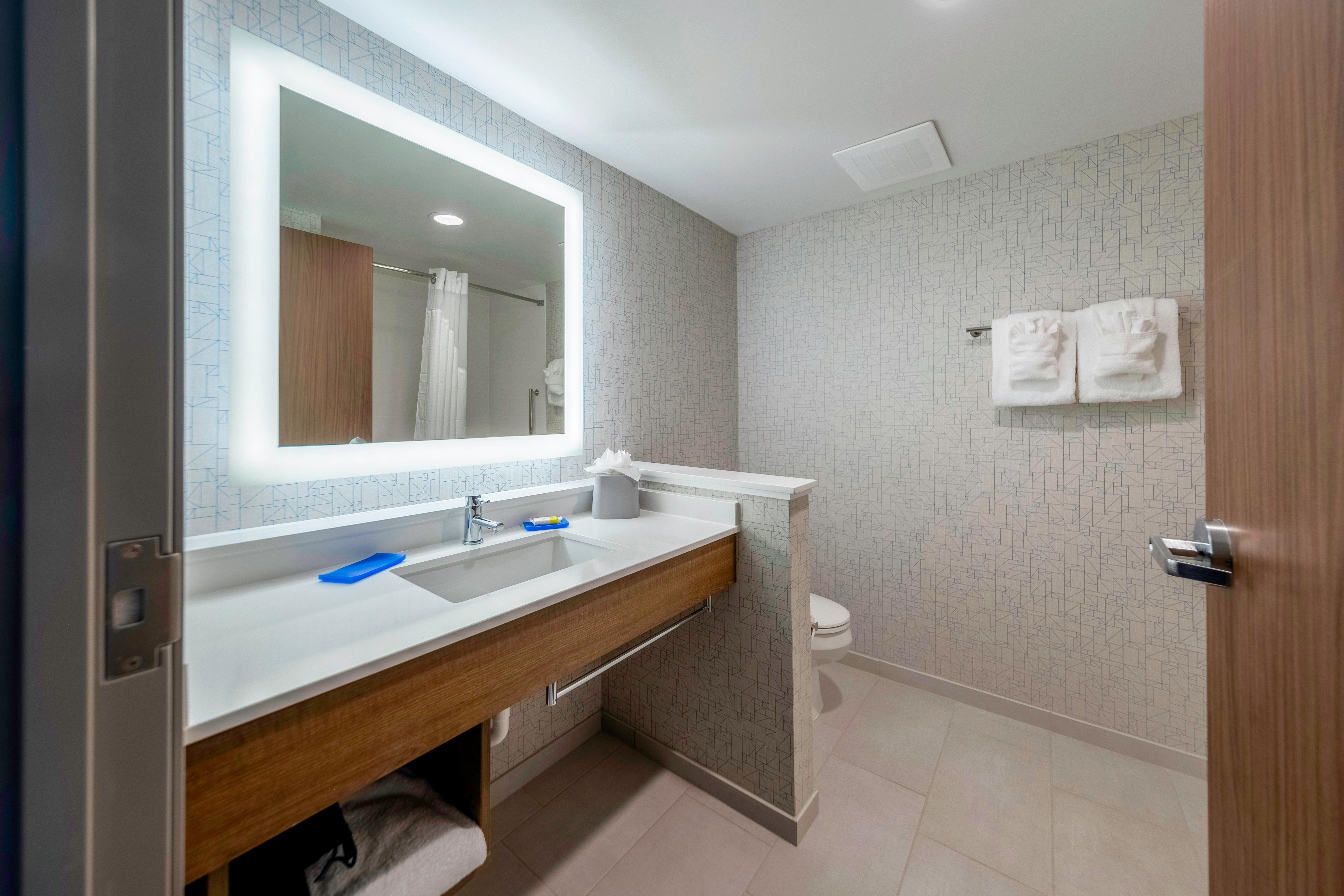 Holiday Inn Express & Suites - Staunton By Ihg Esterno foto